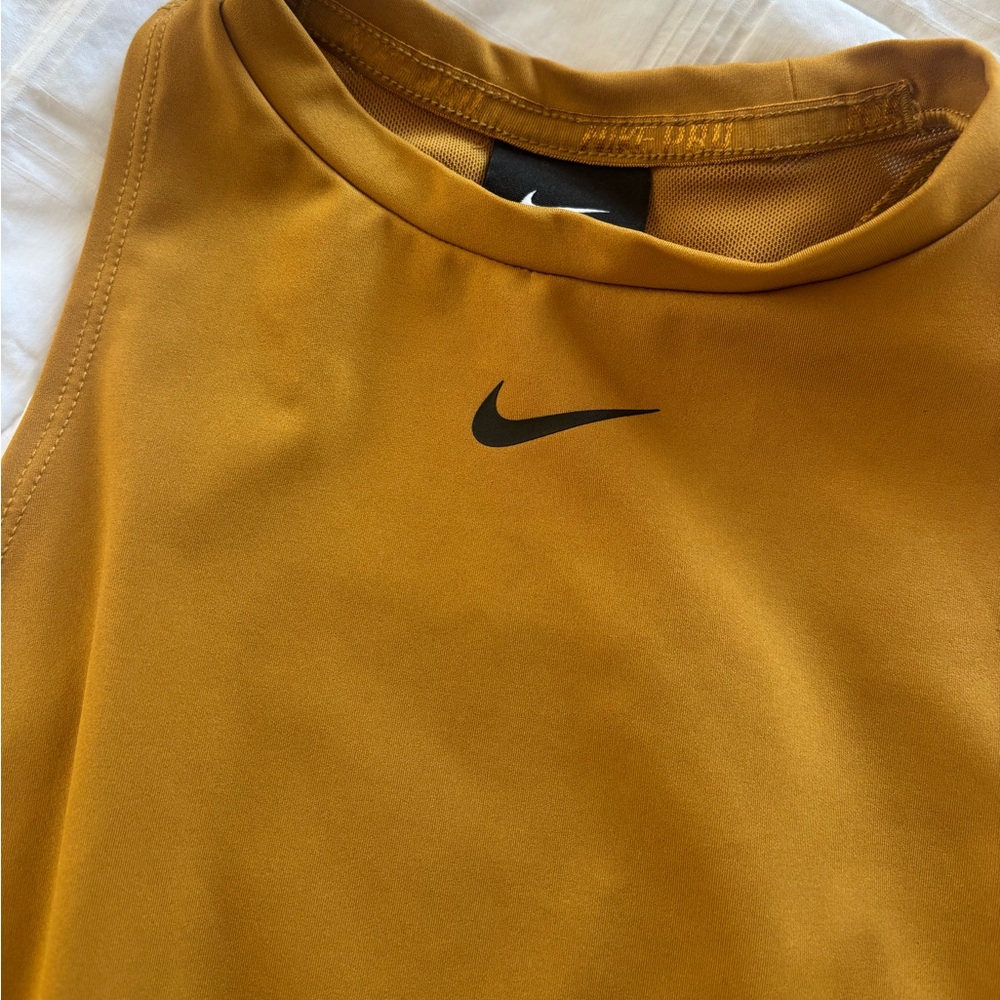 Nike Tank Top Cropped - Picture 3 of 5